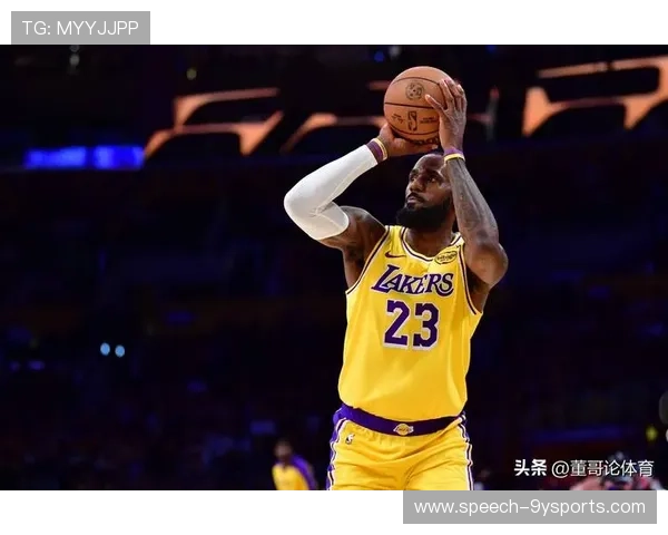 湖人队宣布签约新援，詹姆斯亲自点评新成员实力提升